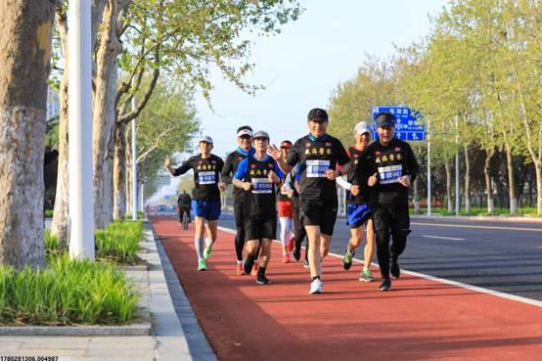 体育教师跟岗学习的重要性及日志写作指南(图1)